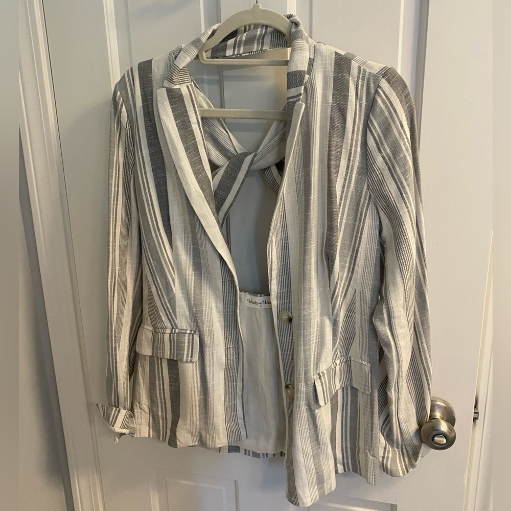 Boutique Linen Stripped Cut Out Blazer Size S
